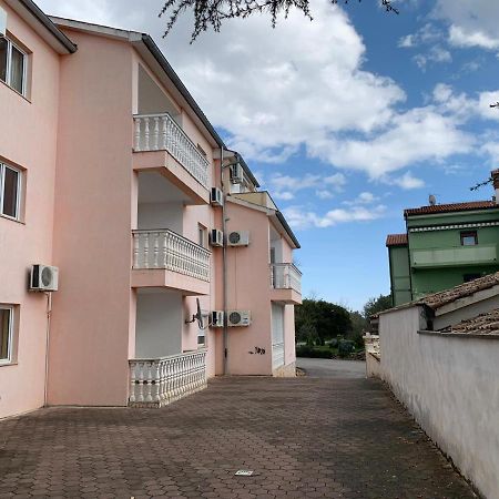 Apartman Dobric فاجانا المظهر الخارجي الصورة